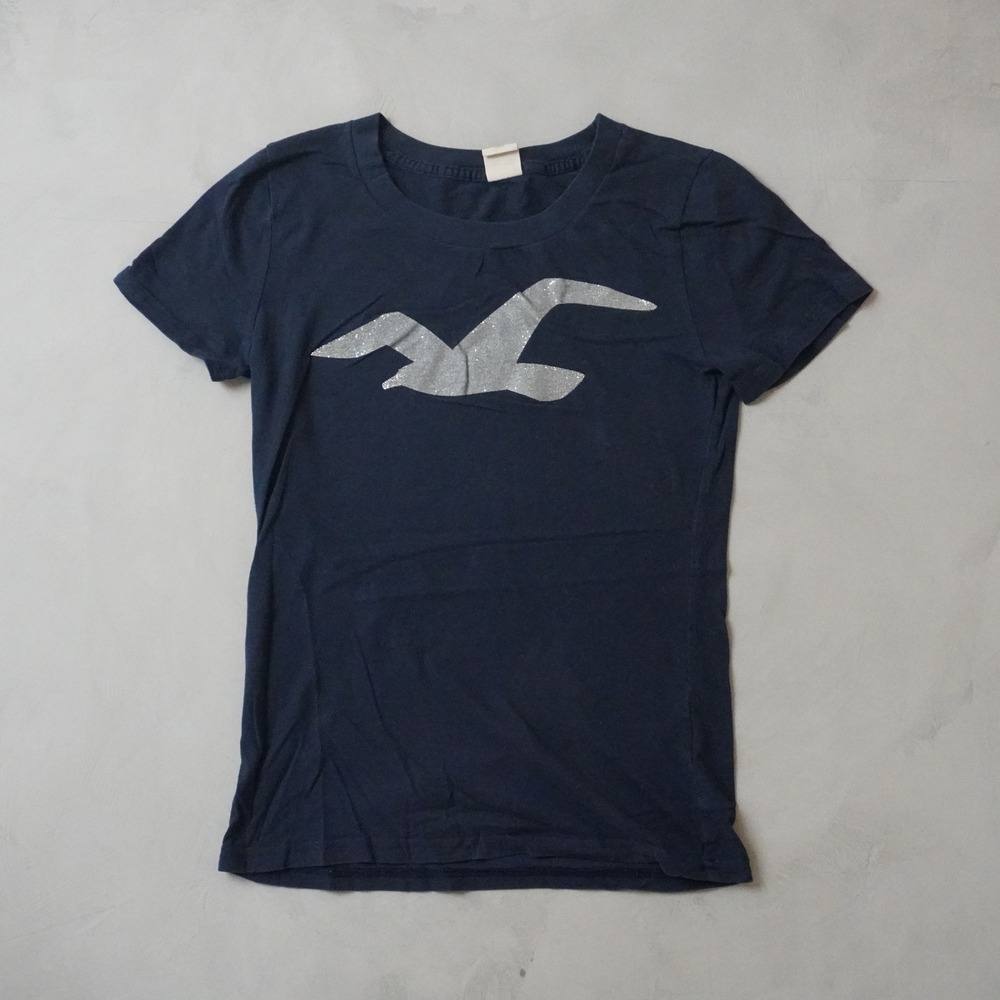 Hollister California T-Shirt Medium Womens Navy Blue Glitter Seagull Logo Tee